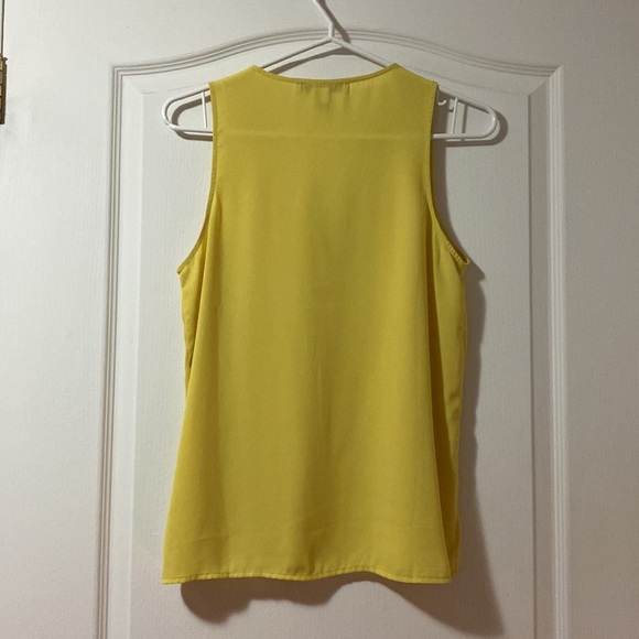 Forever 21 contemporary yellow sheer top - Picture 3 of 3